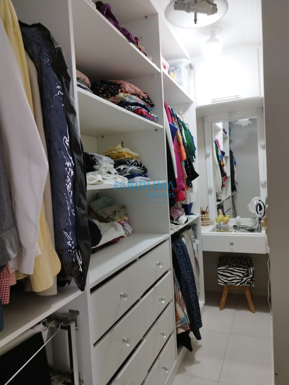 Casa de Condomínio à venda com 3 quartos, 161m² - Foto 14