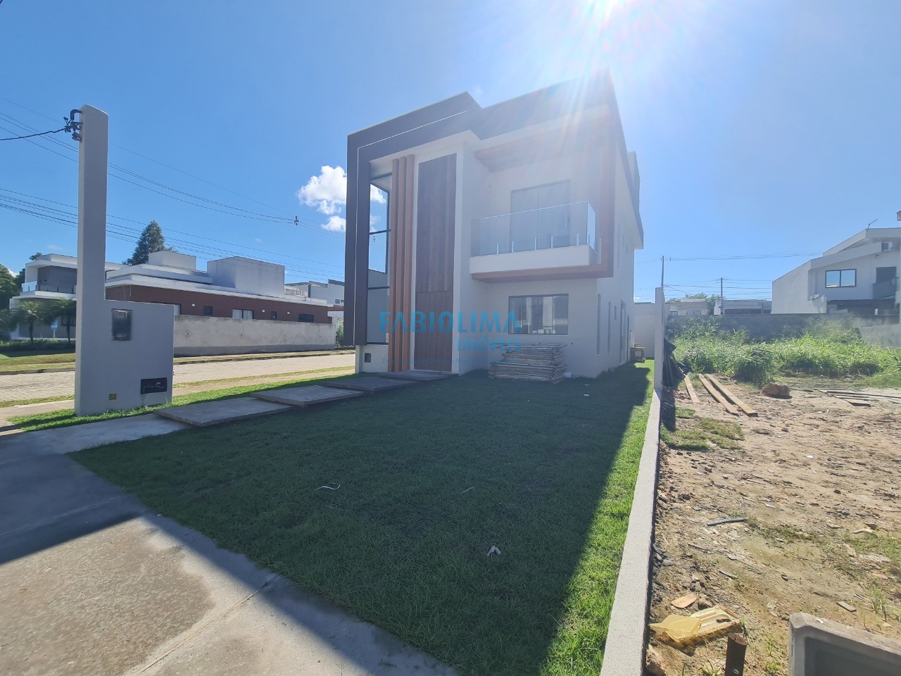Casa de Condomínio à venda com 4 quartos, 186m² - Foto 4