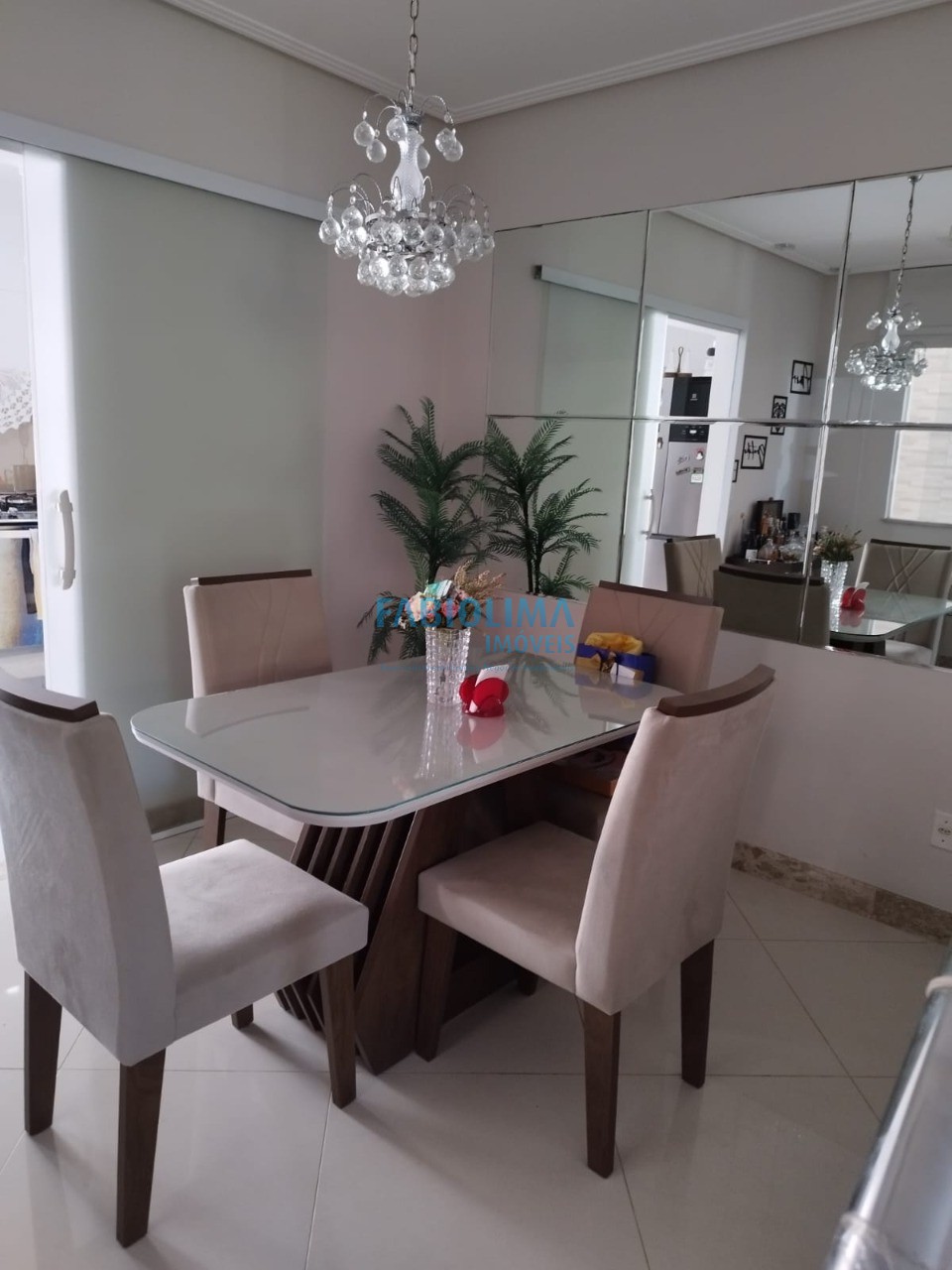 Casa de Condomínio à venda com 3 quartos, 161m² - Foto 2