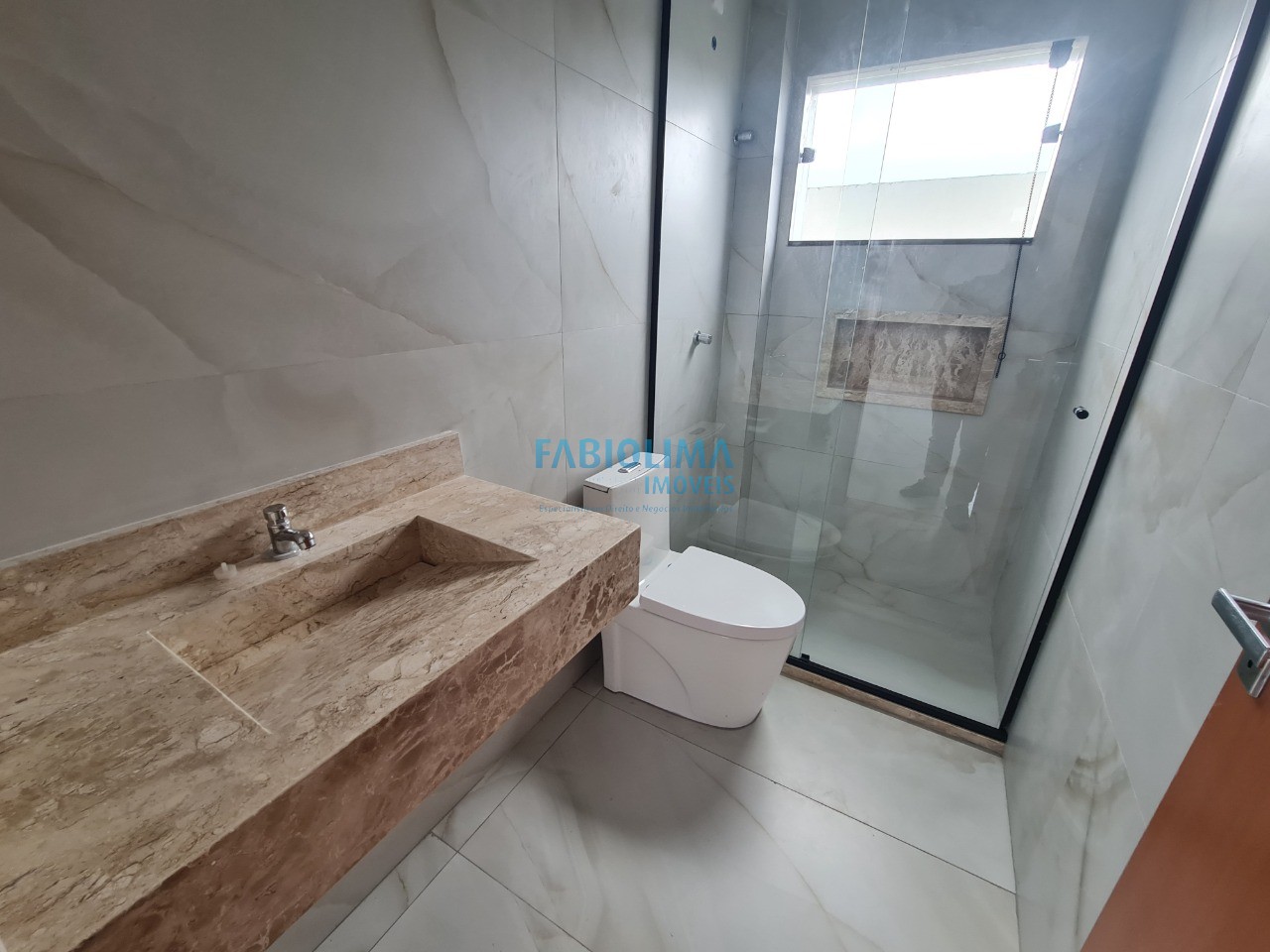 Casa de Condomínio à venda com 4 quartos, 307m² - Foto 11