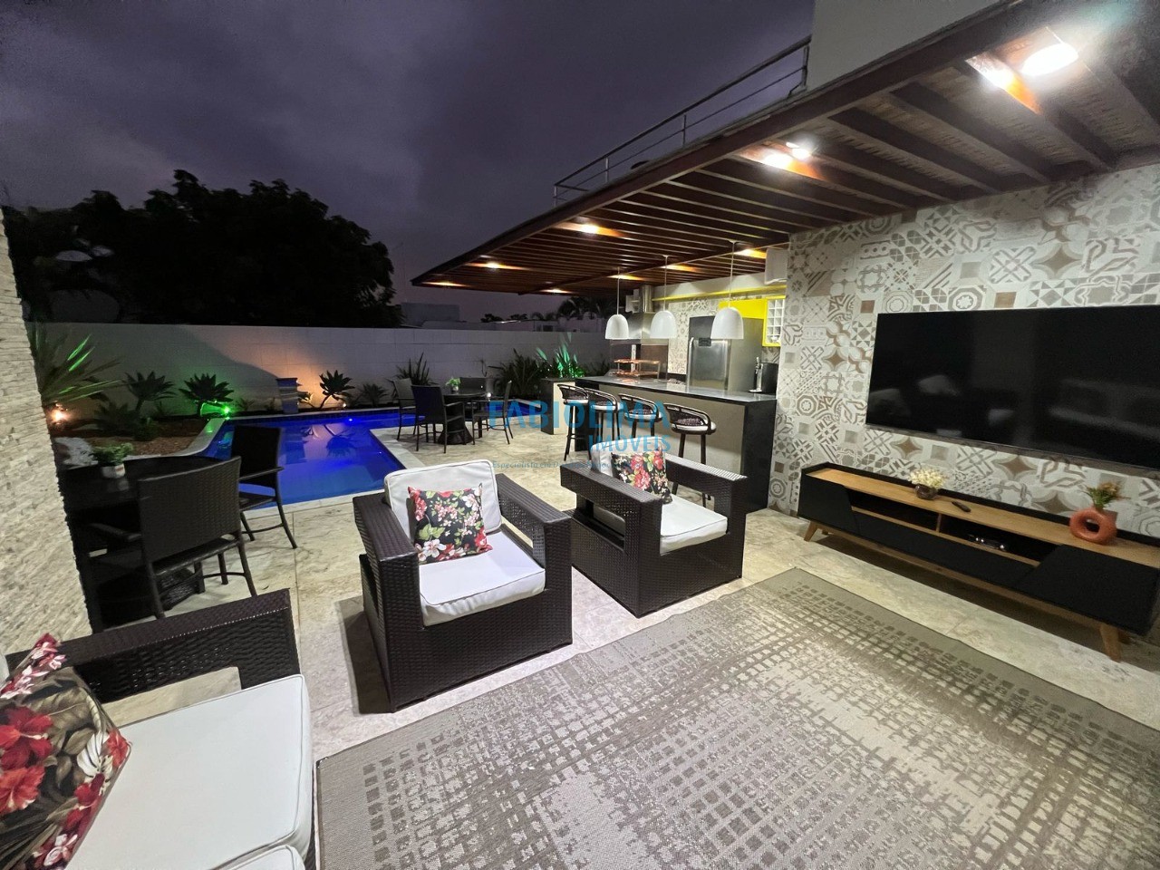Casa de Condomínio para alugar com 4 quartos, 493m² - Foto 42