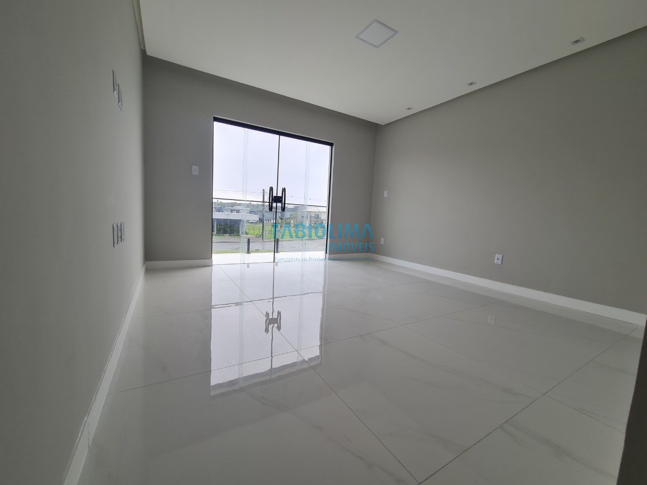 Casa de Condomínio à venda com 4 quartos, 307m² - Foto 17