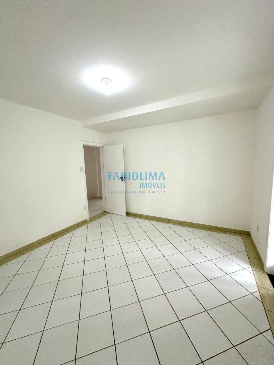 Casa de Condomínio à venda com 4 quartos, 500m² - Foto 32