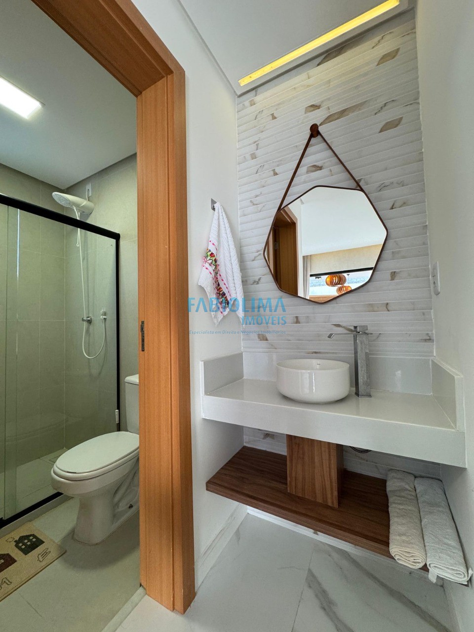 Casa de Condomínio à venda com 4 quartos, 380m² - Foto 33