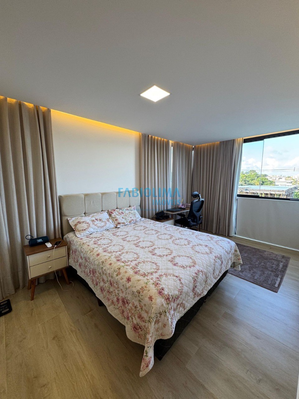 Casa de Condomínio à venda com 4 quartos, 380m² - Foto 37