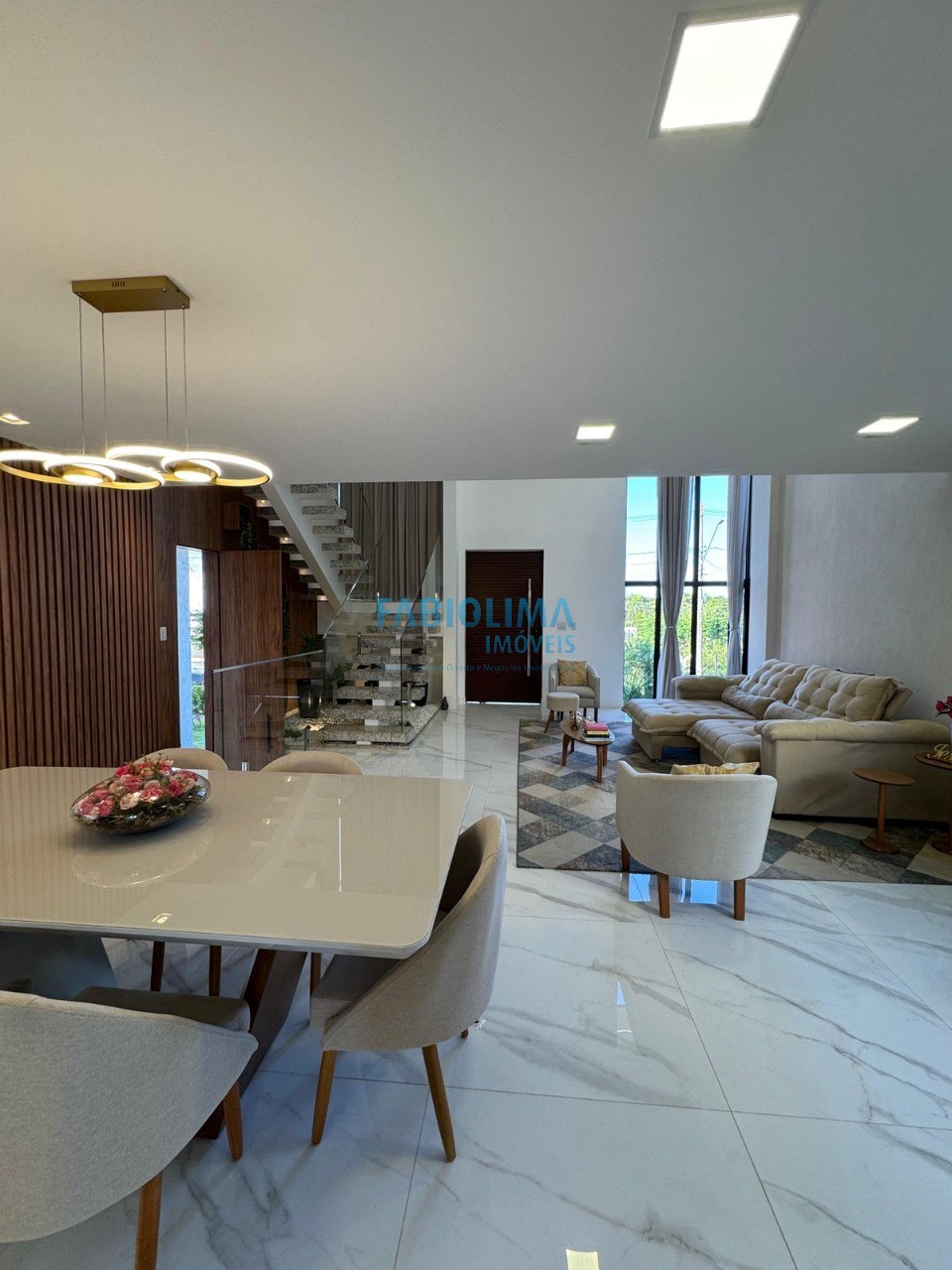 Casa de Condomínio à venda com 4 quartos, 380m² - Foto 9