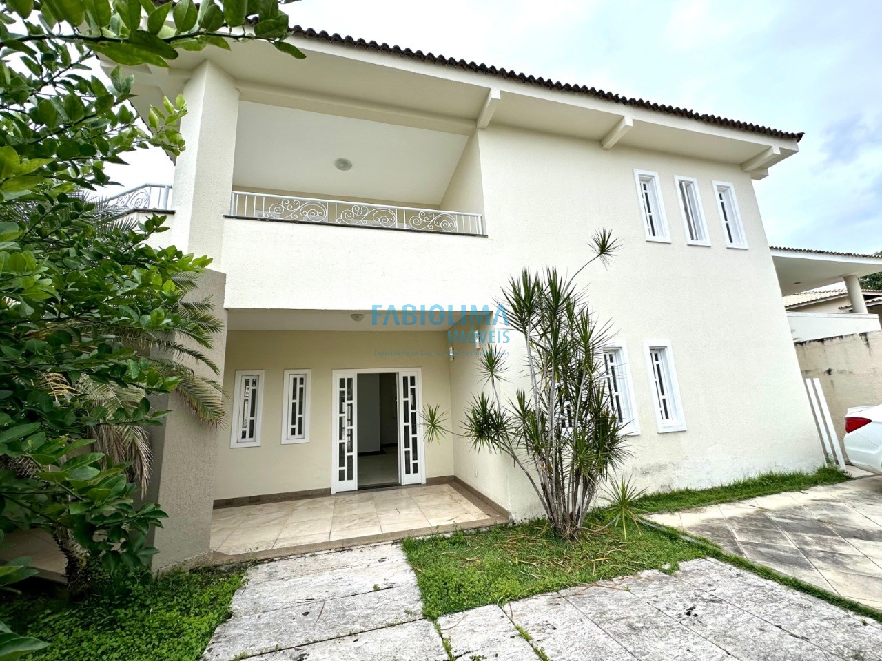 Casa de Condomínio à venda com 4 quartos, 500m² - Foto 1