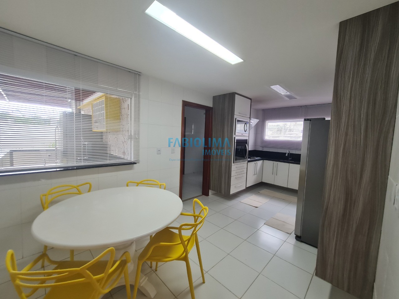 Casa de Condomínio para alugar com 4 quartos, 493m² - Foto 11