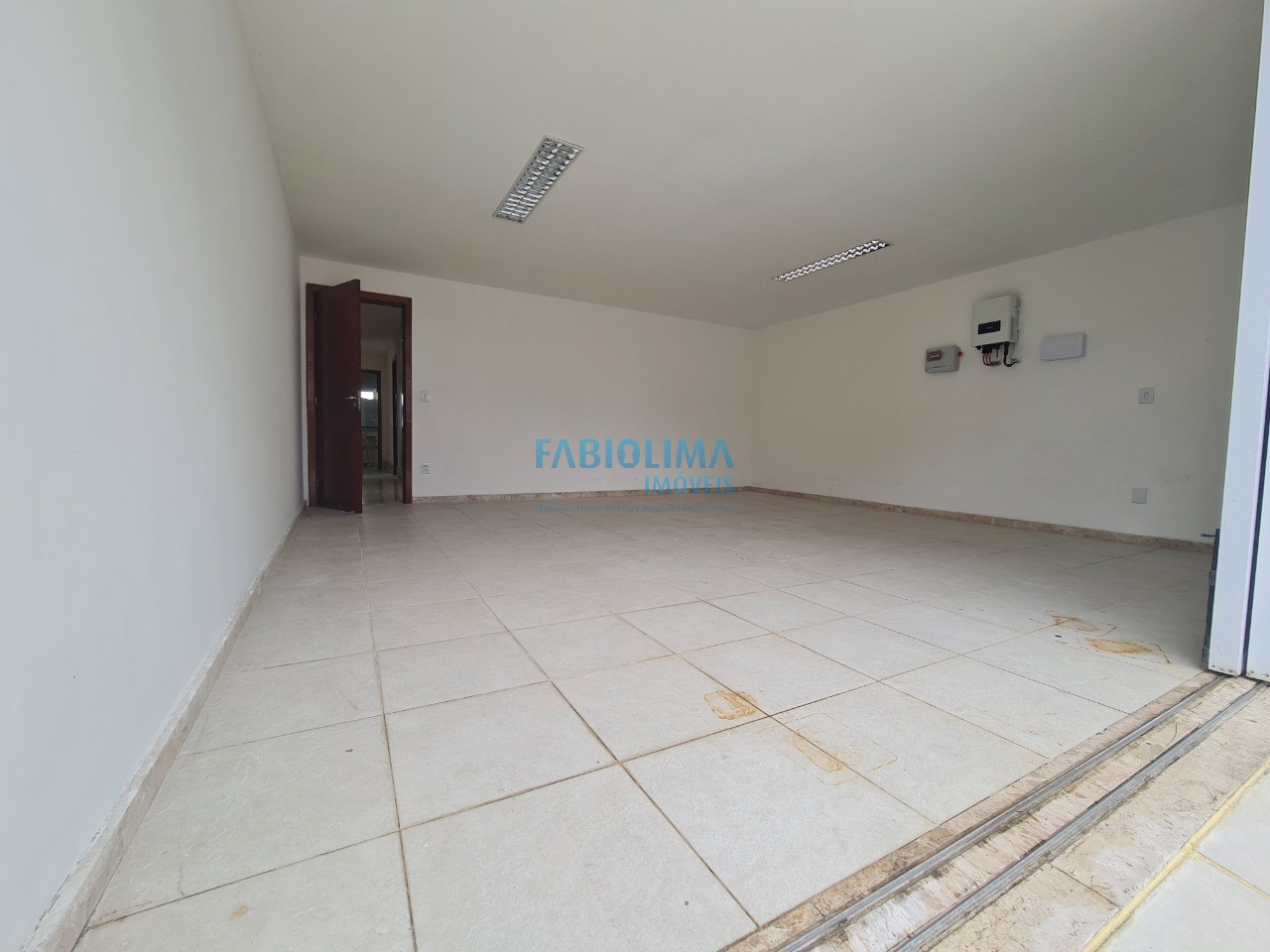 Casa de Condomínio para alugar com 4 quartos, 493m² - Foto 44