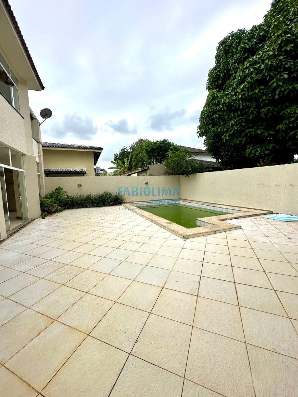 Casa de Condomínio à venda com 4 quartos, 500m² - Foto 5