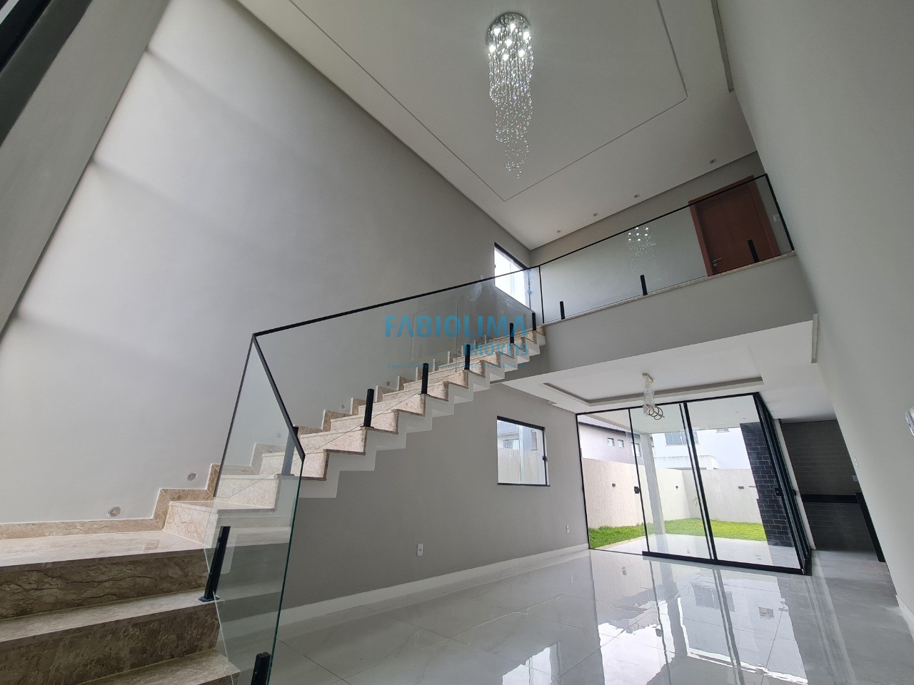 Casa de Condomínio à venda com 4 quartos, 307m² - Foto 8