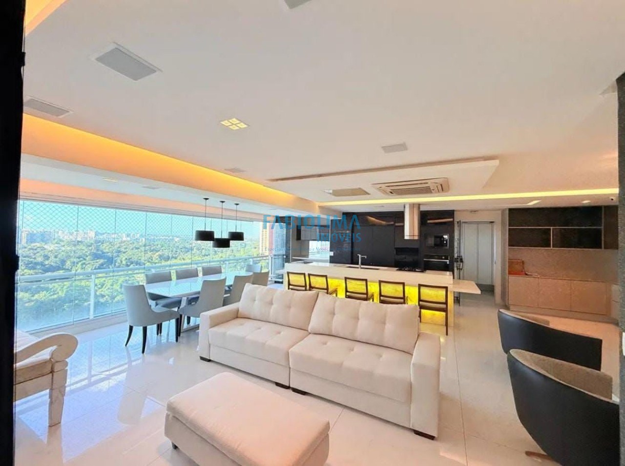 Apartamento, 3 quartos, 134 m² - Foto 1