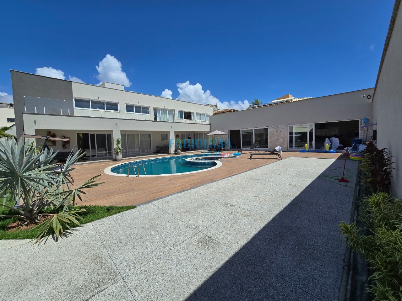 Casa, 5 quartos, 900 m² - Foto 1