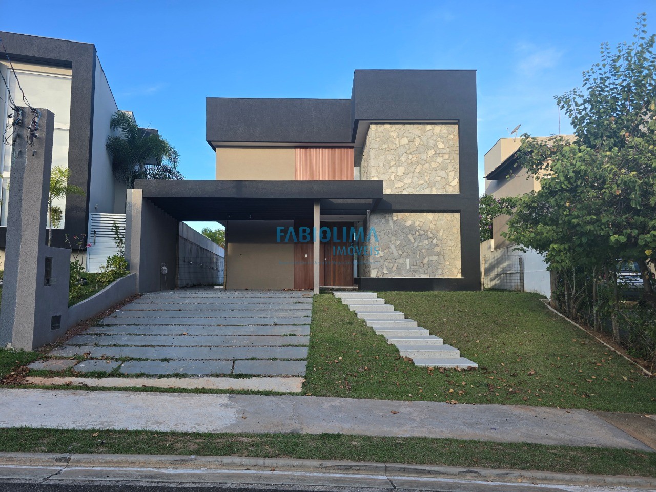 Casa de Condomínio, 4 quartos - Foto 1