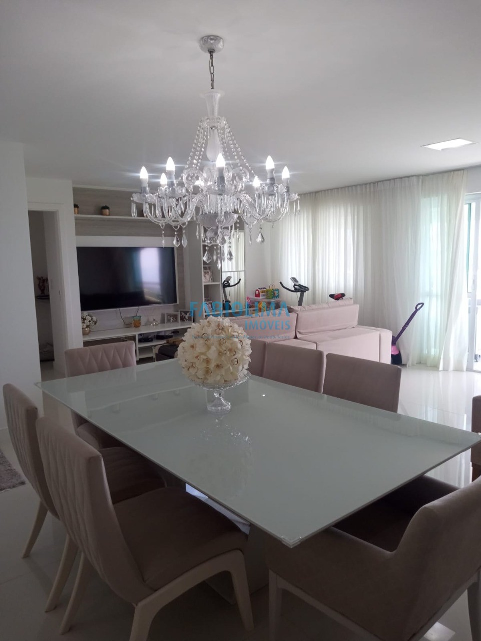 Apartamento, 3 quartos, 145 m² - Foto 1