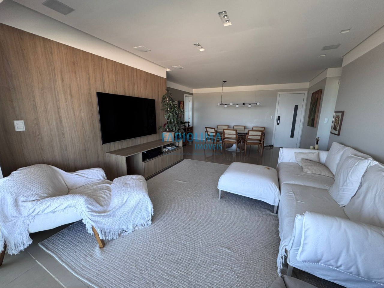 Apartamento, 3 quartos, 145 m² - Foto 1