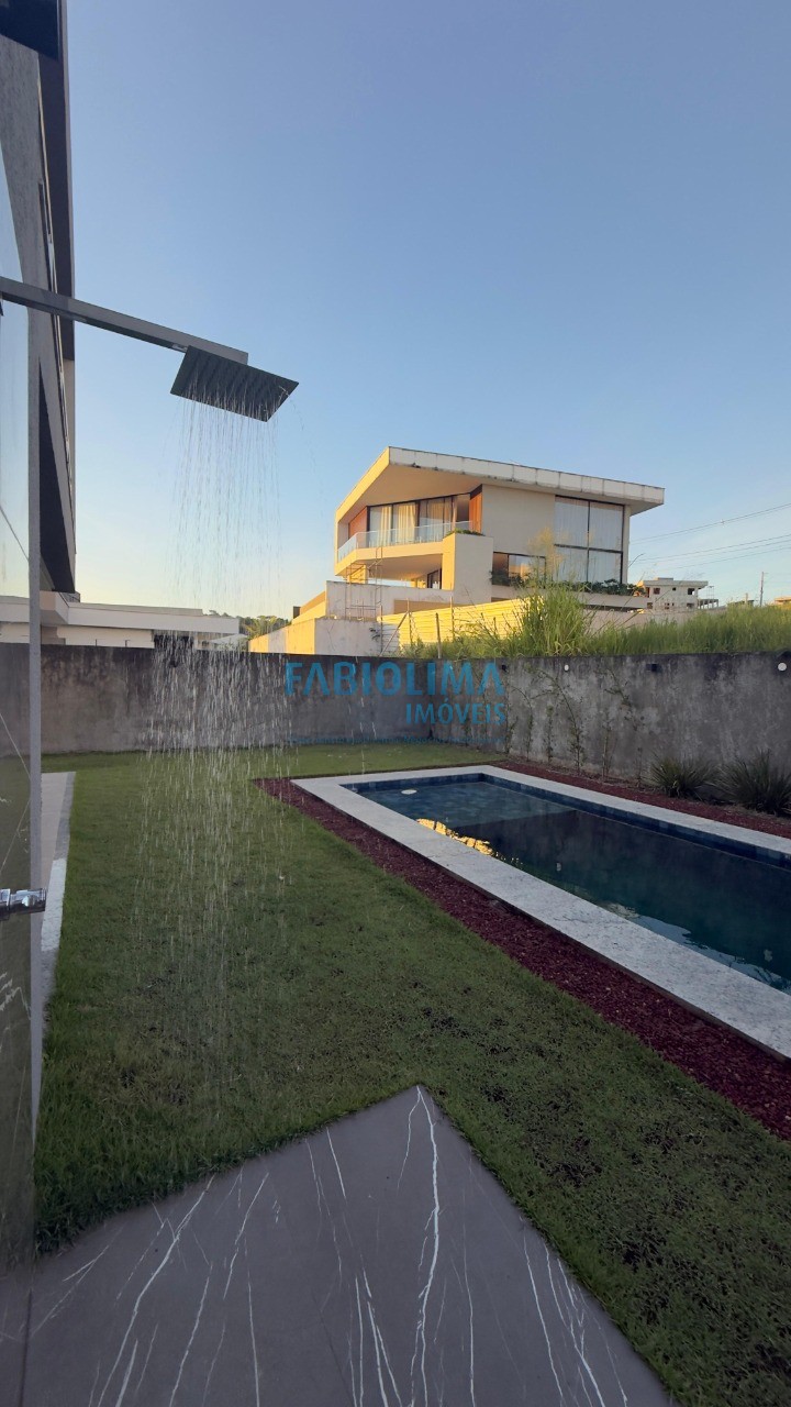 Casa de Condomínio, 5 quartos - Foto 1