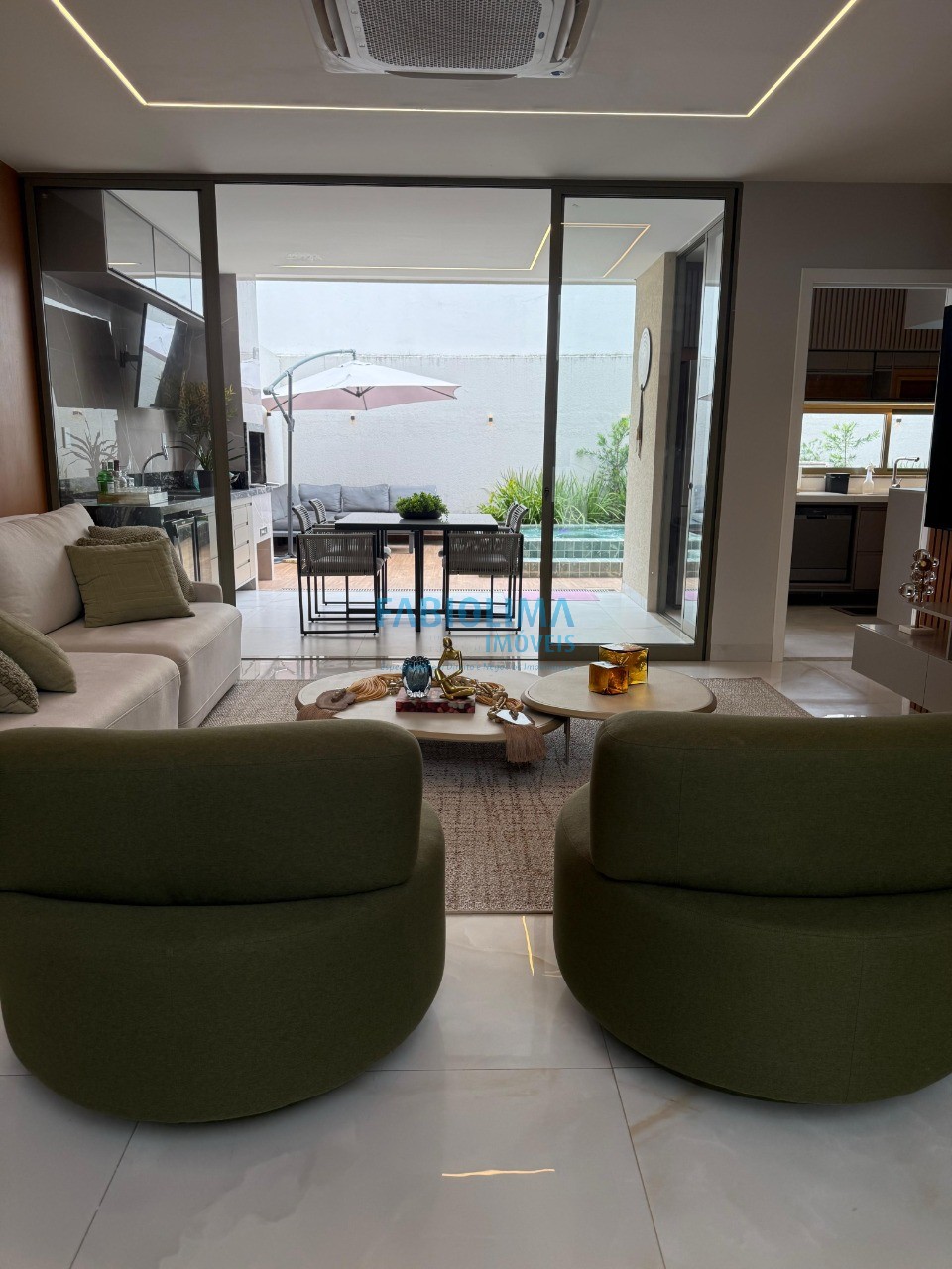 Casa de Condomínio, 4 quartos - Foto 2