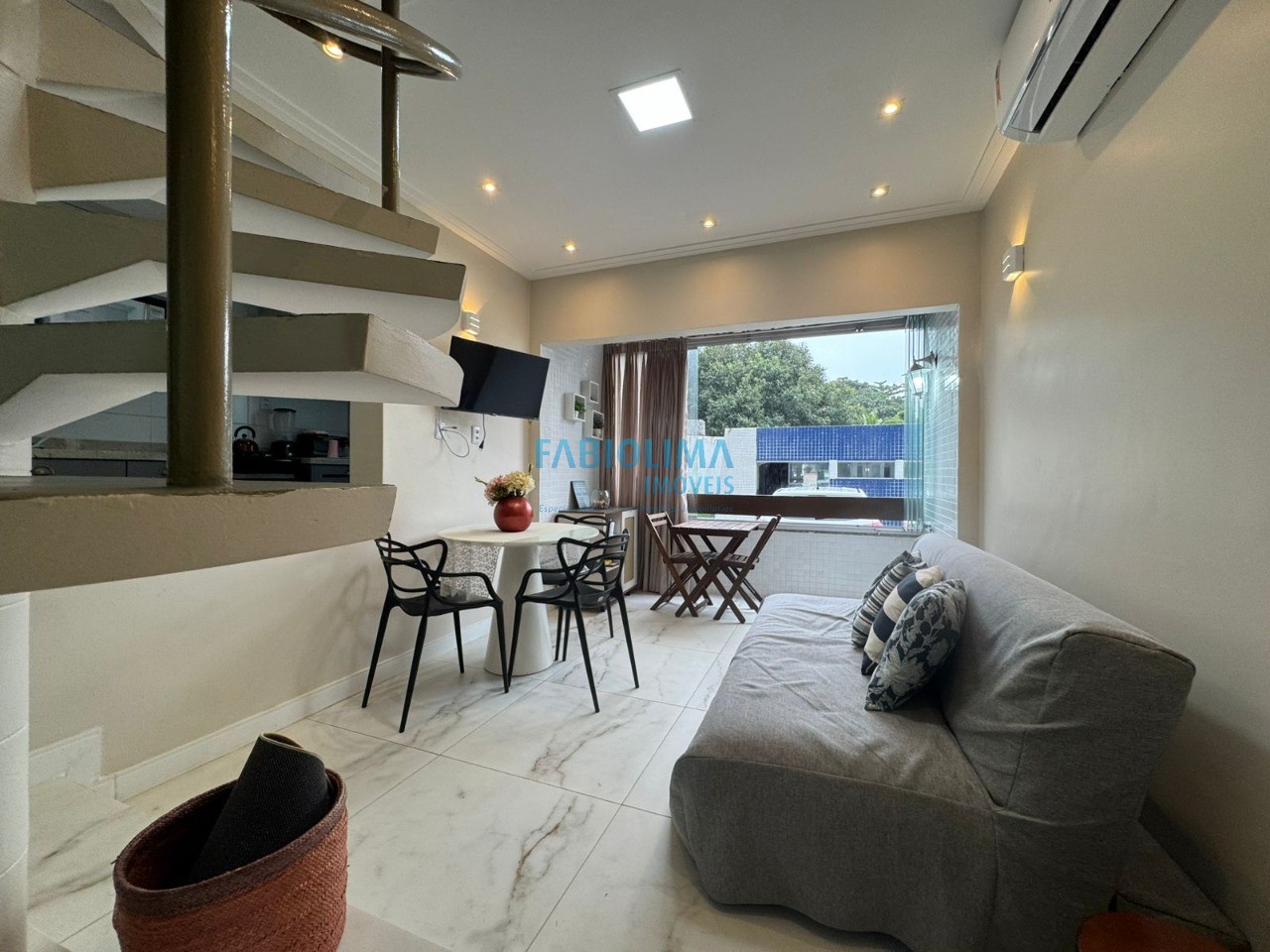 Apartamento, 2 quartos, 70 m² - Foto 1