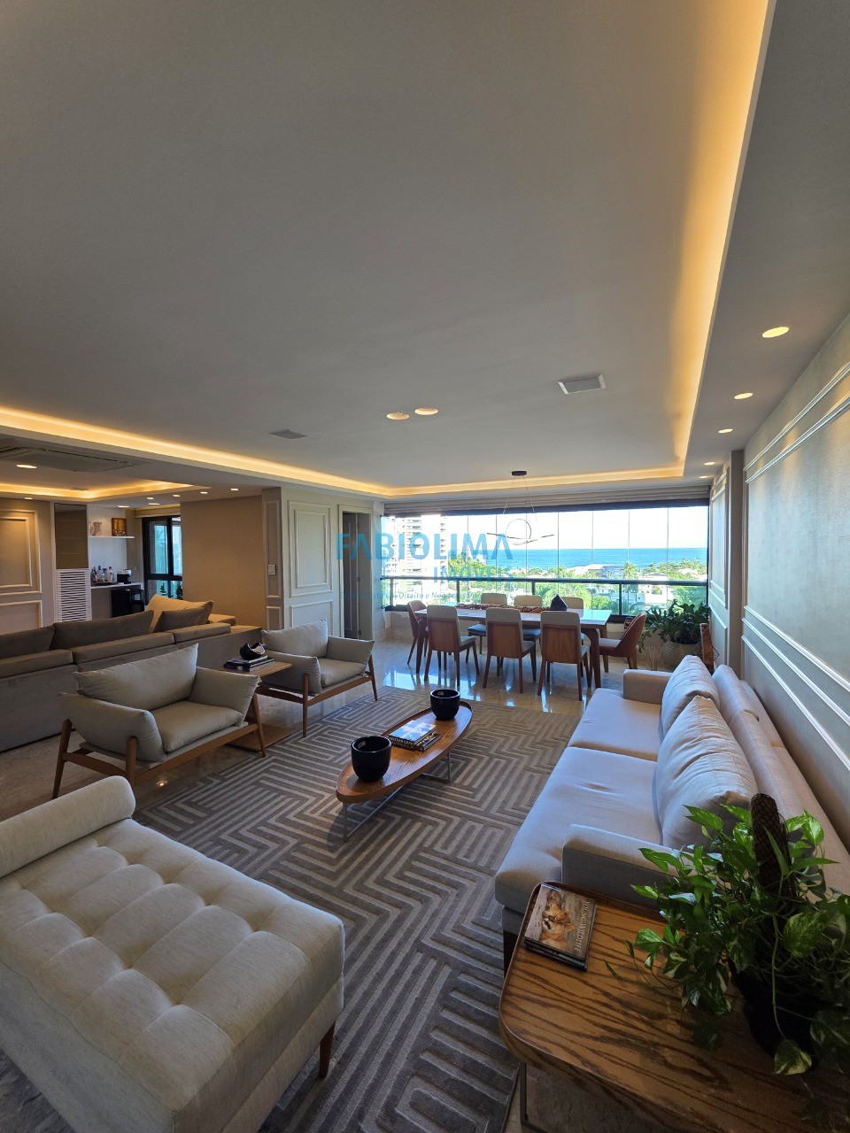 Apartamento, 3 quartos, 155 m² - Foto 1