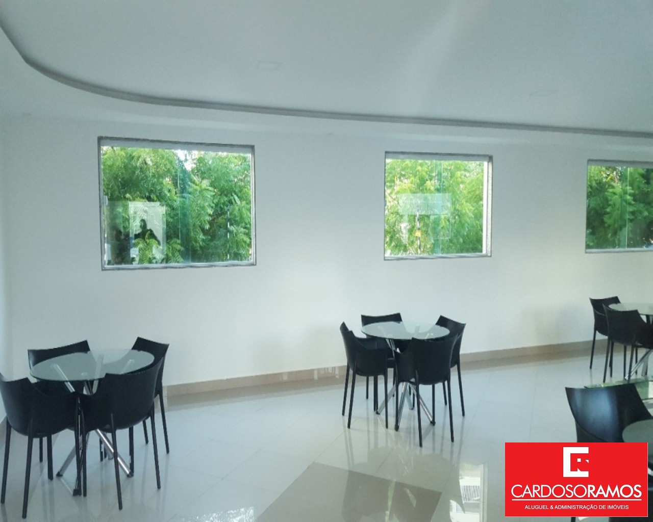 Apartamento - Buraquinho