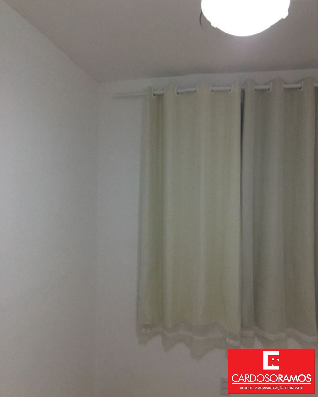 Apartamento - Buraquinho