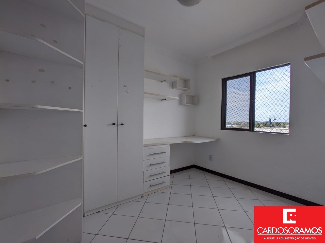 Apartamento - Estrada do côco