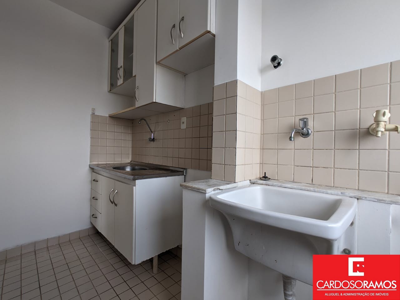 Apartamento - Estrada do côco