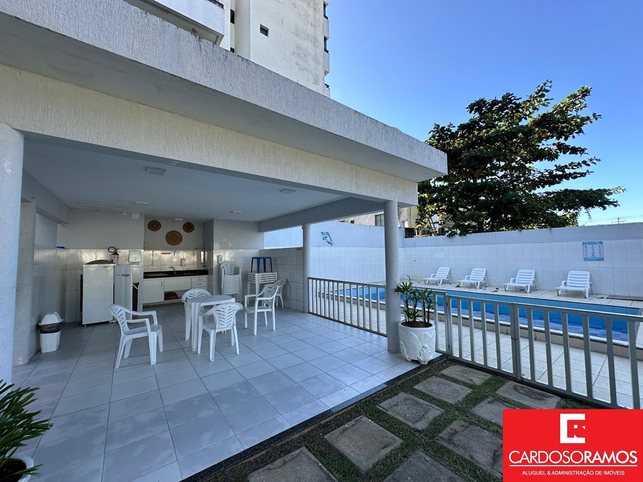 Apartamento - Pitangueiras