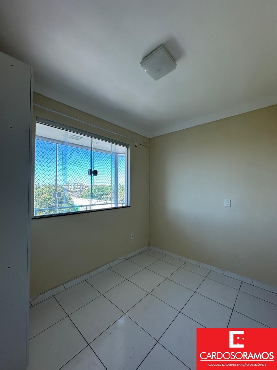 Apartamento - Pitangueiras