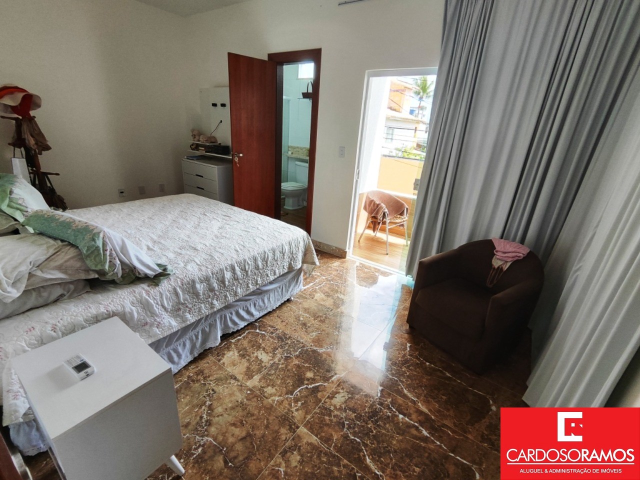 Casa - Pitangueiras