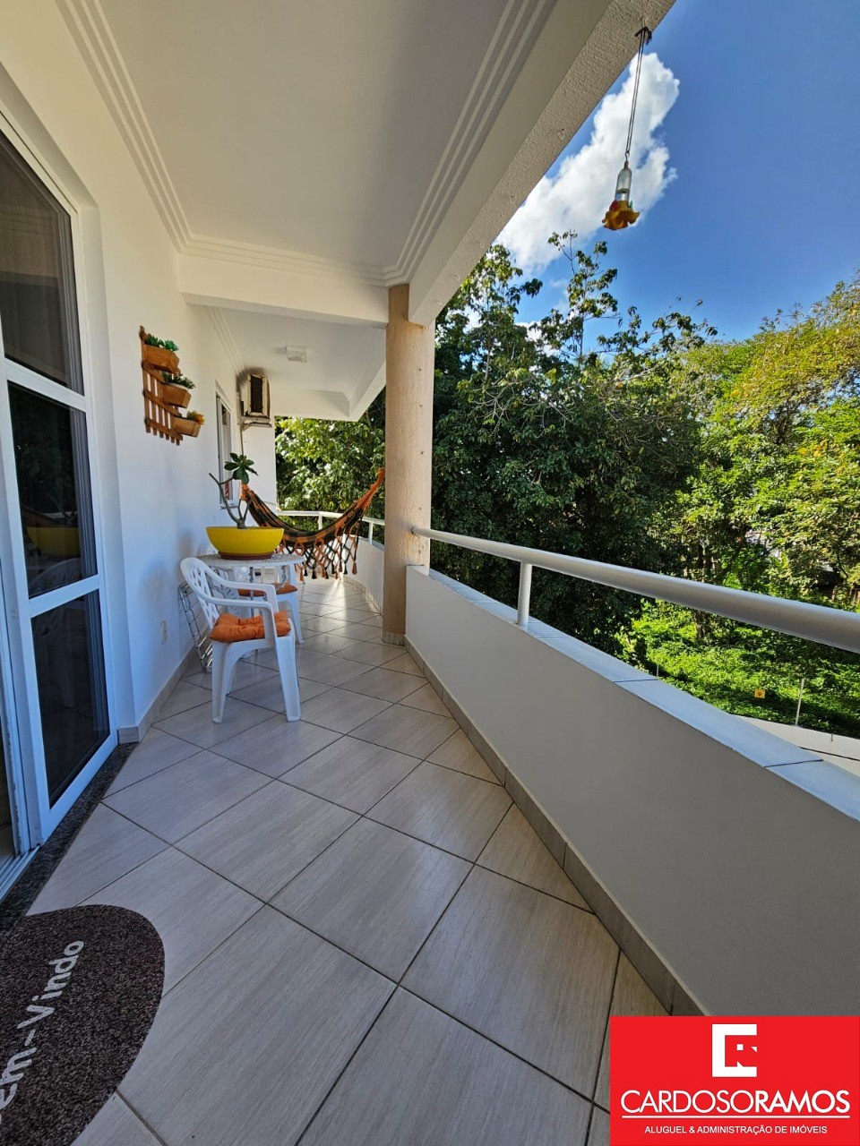 Apartamento - Pitangueiras