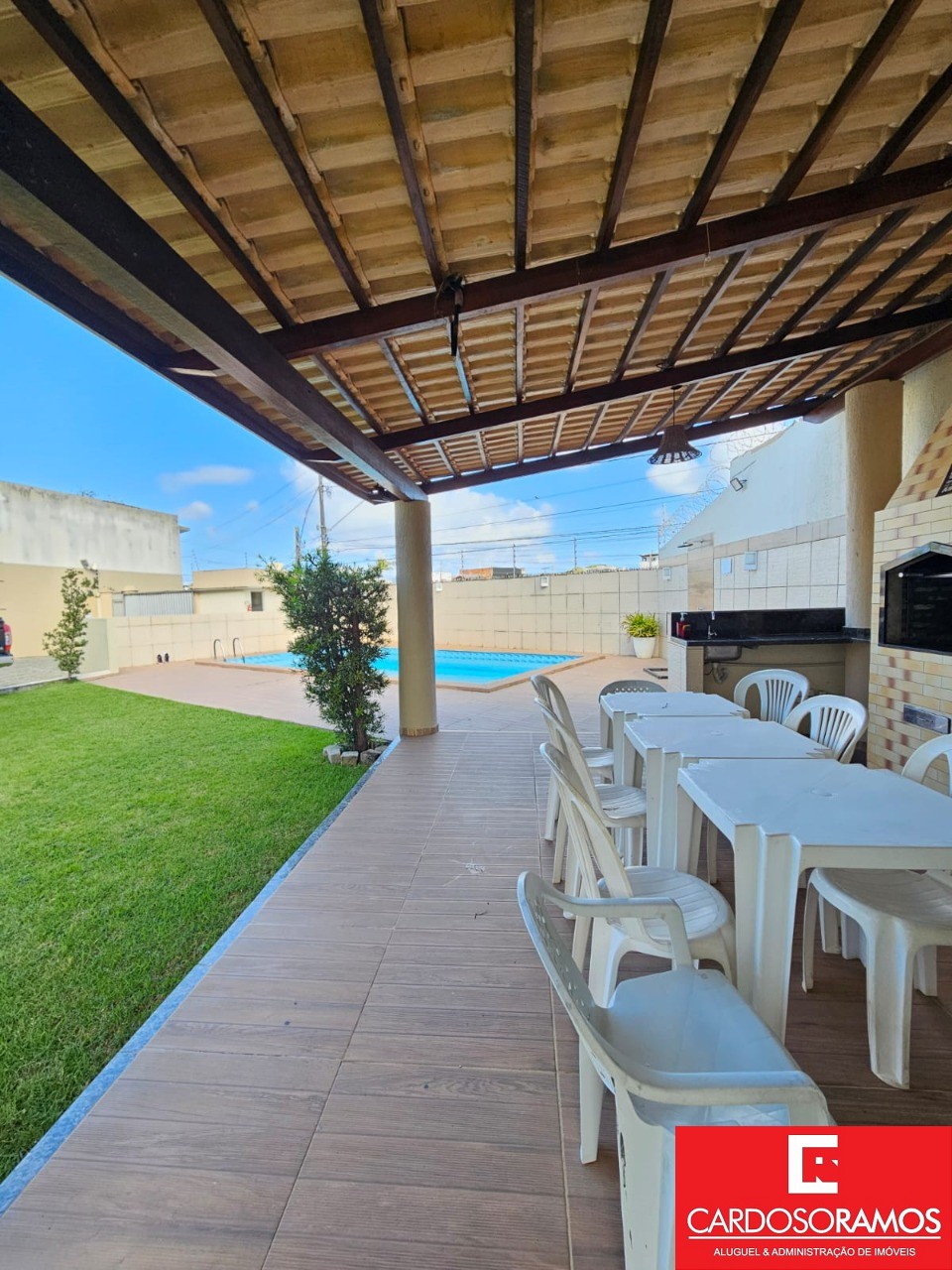 Apartamento - Pitangueiras