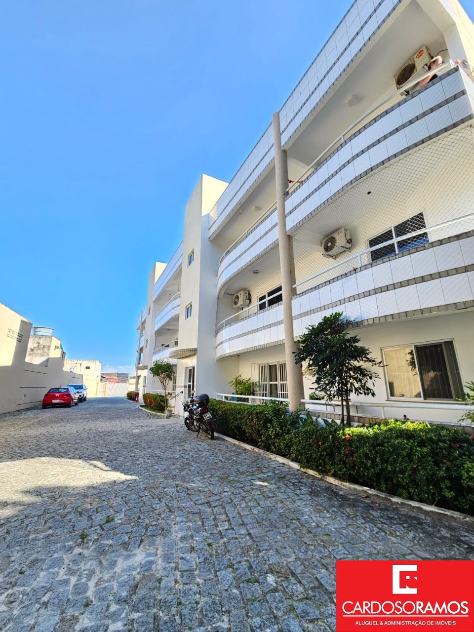 Apartamento - Pitangueiras