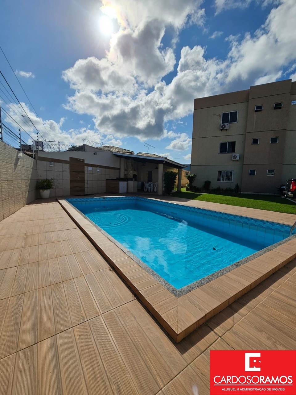 Apartamento - Pitangueiras