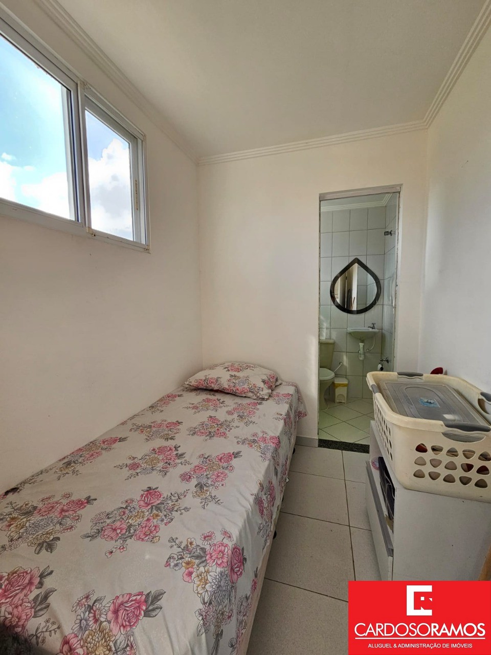 Apartamento - Pitangueiras