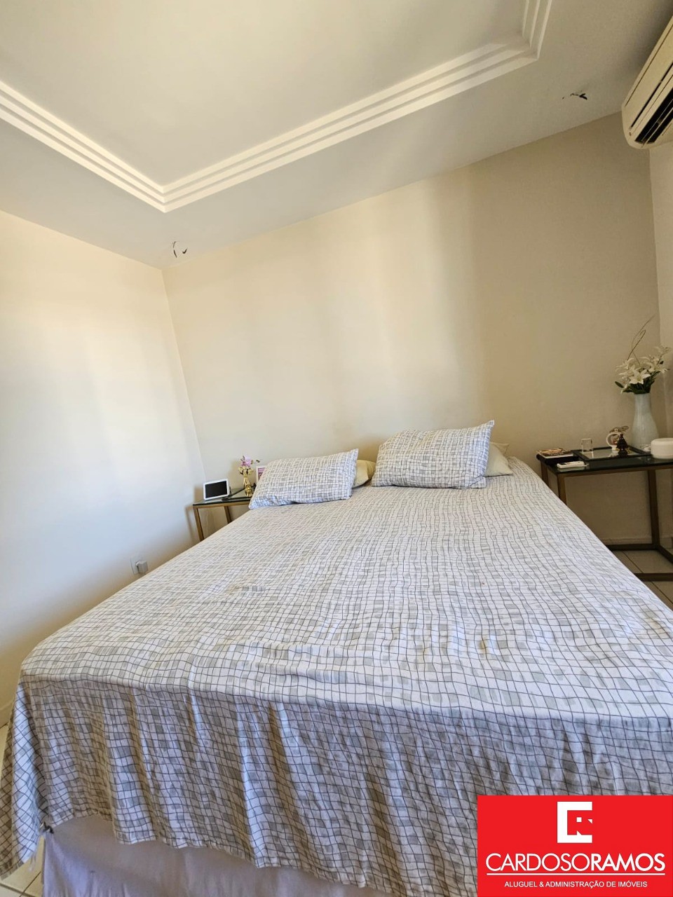 Apartamento - Pitangueiras