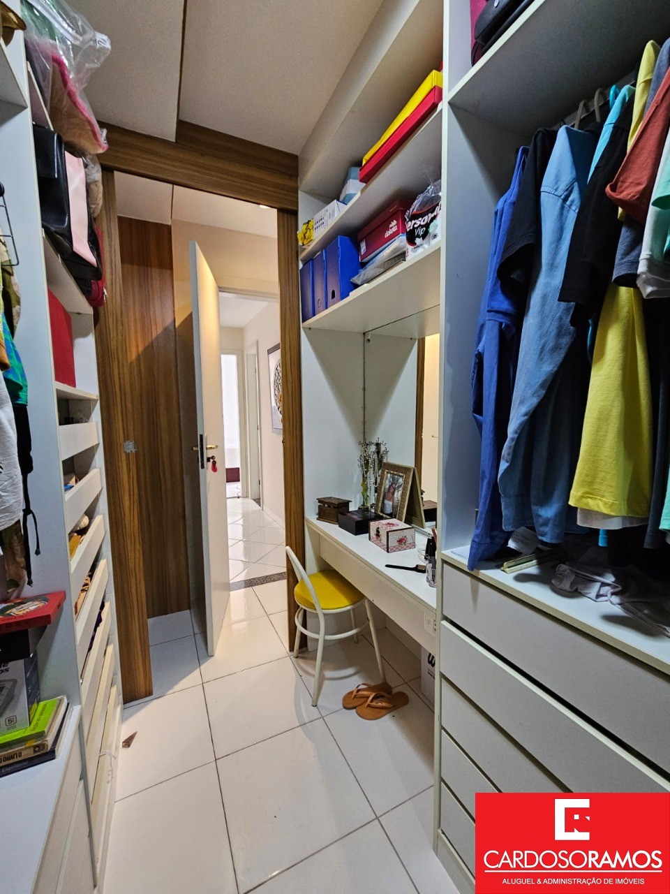 Apartamento - Pitangueiras