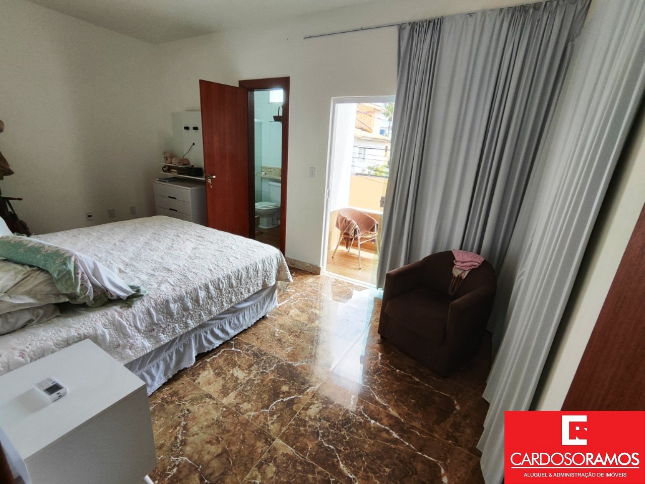 Casa - Pitangueiras