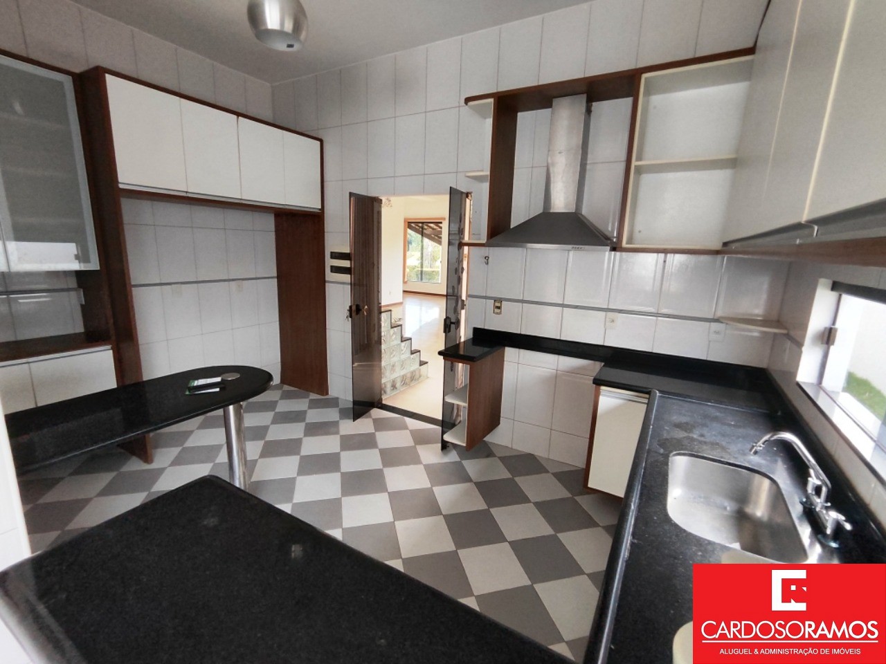 Casa à venda com 3 quartos, 463m² - Foto 7