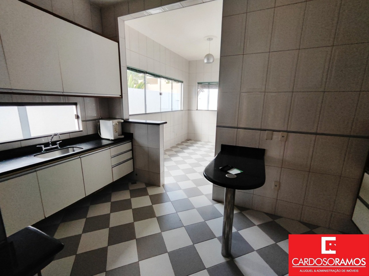 Casa à venda com 3 quartos, 463m² - Foto 8