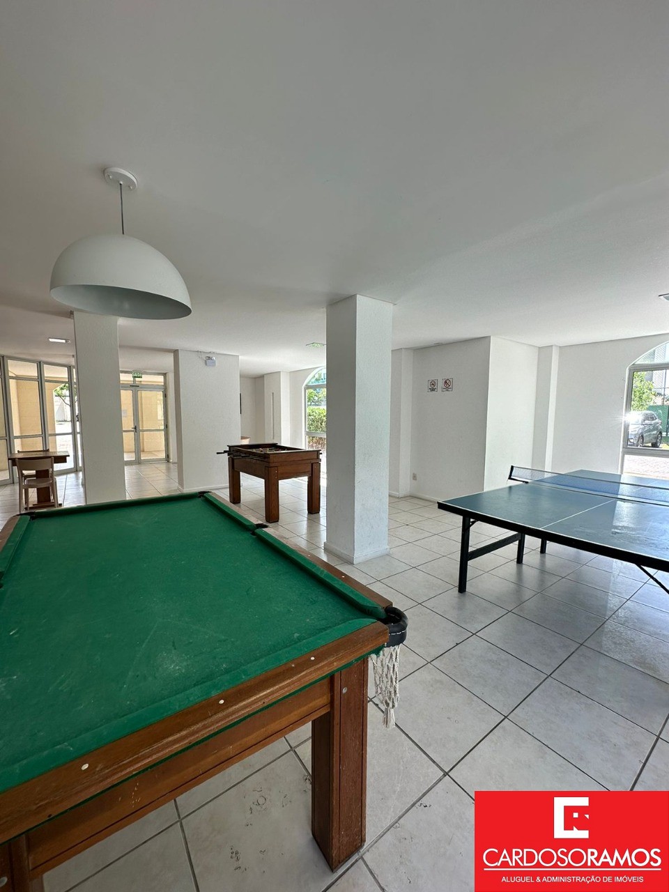 Apartamento - Buraquinho