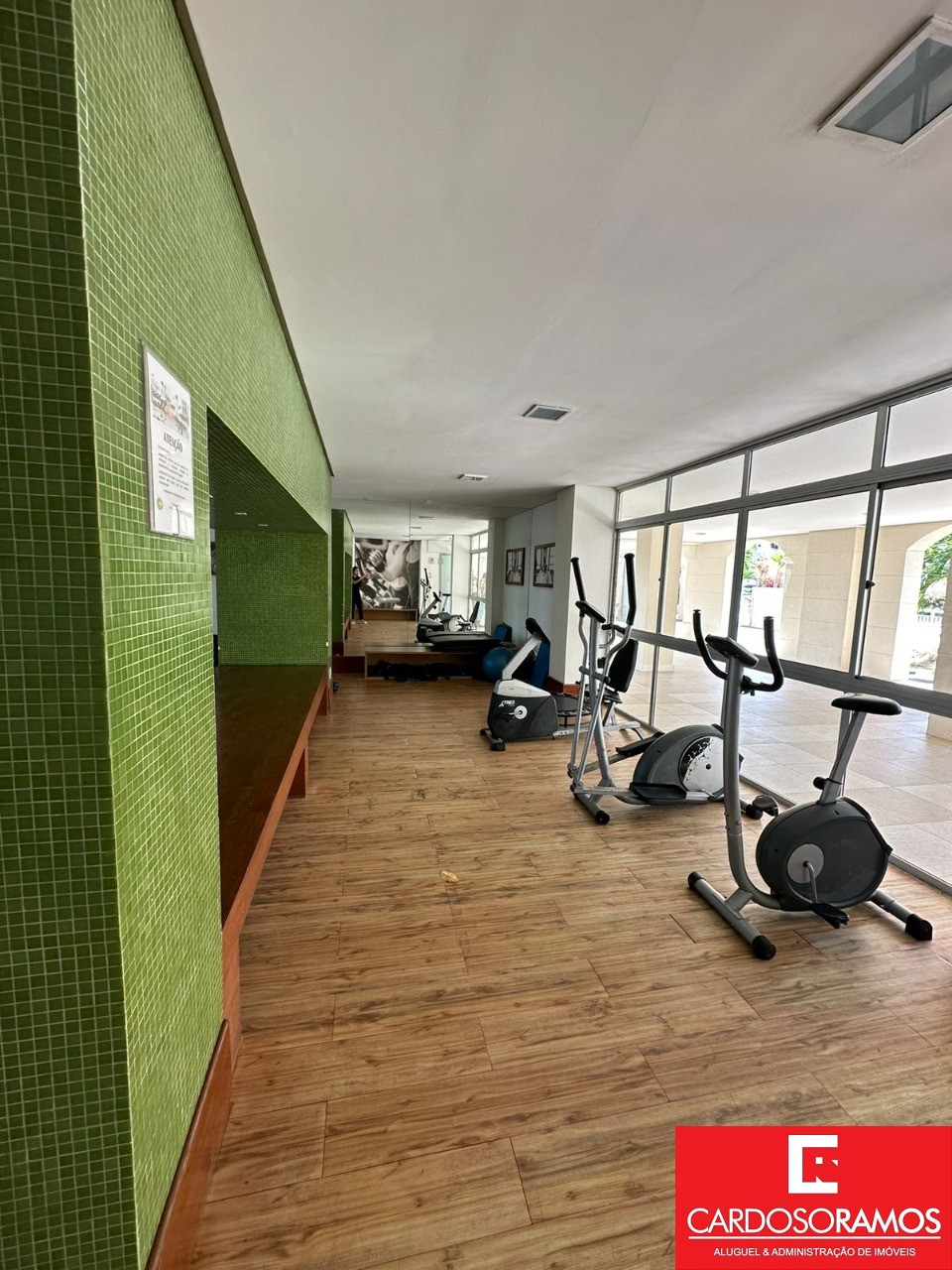 Apartamento - Buraquinho