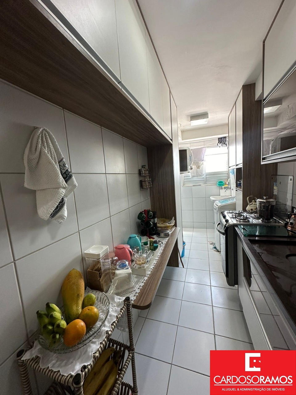 Apartamento - Buraquinho