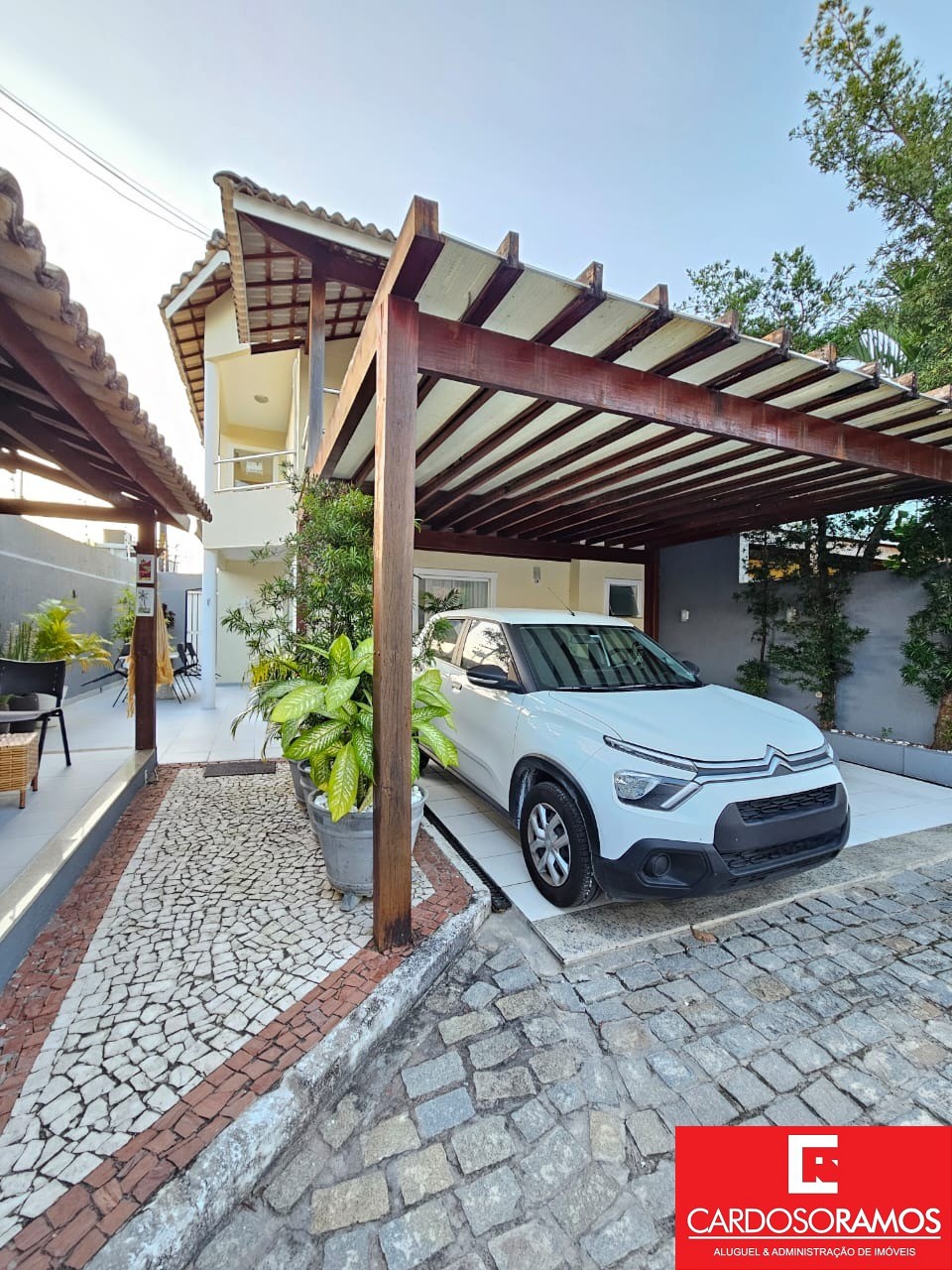 Casa - Pitangueiras