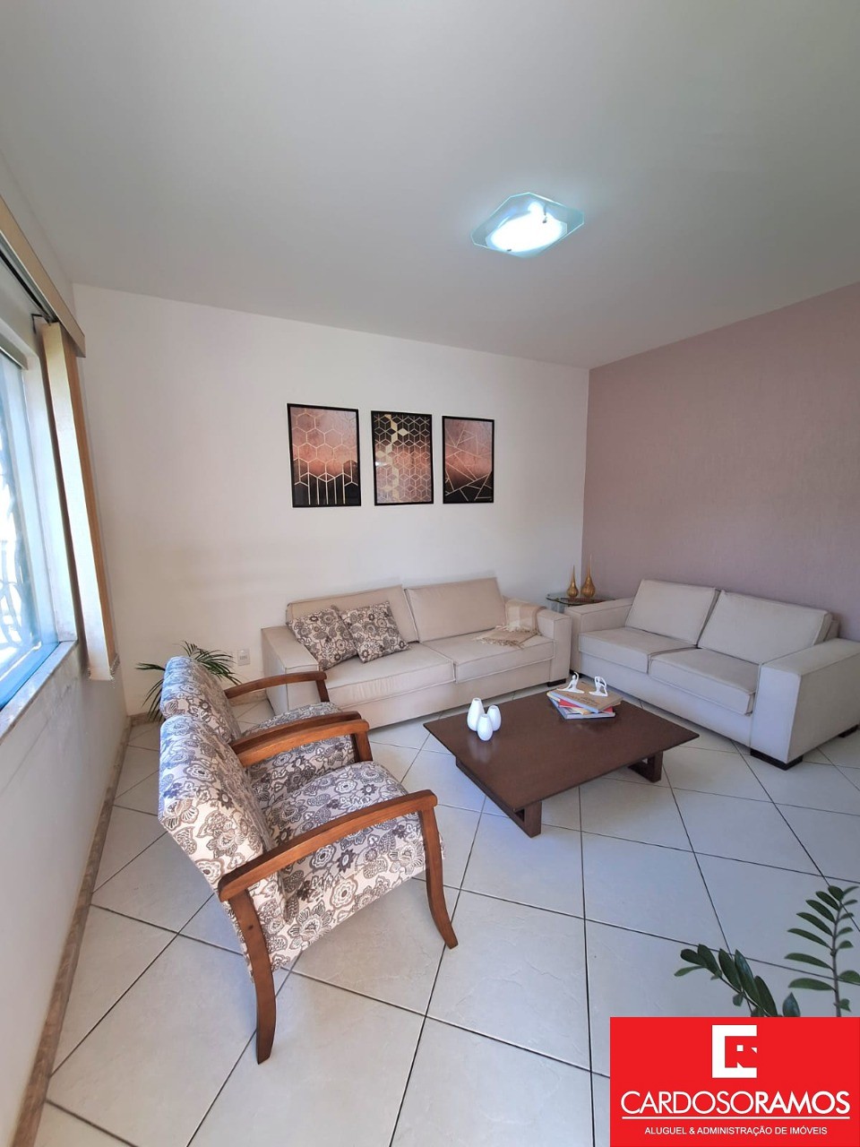 Casa - Pitangueiras
