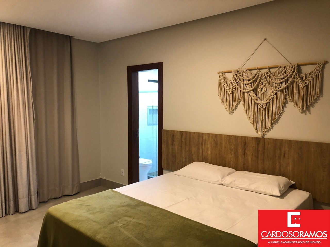 Casa à venda com 8 quartos, 1218m² - Foto 9