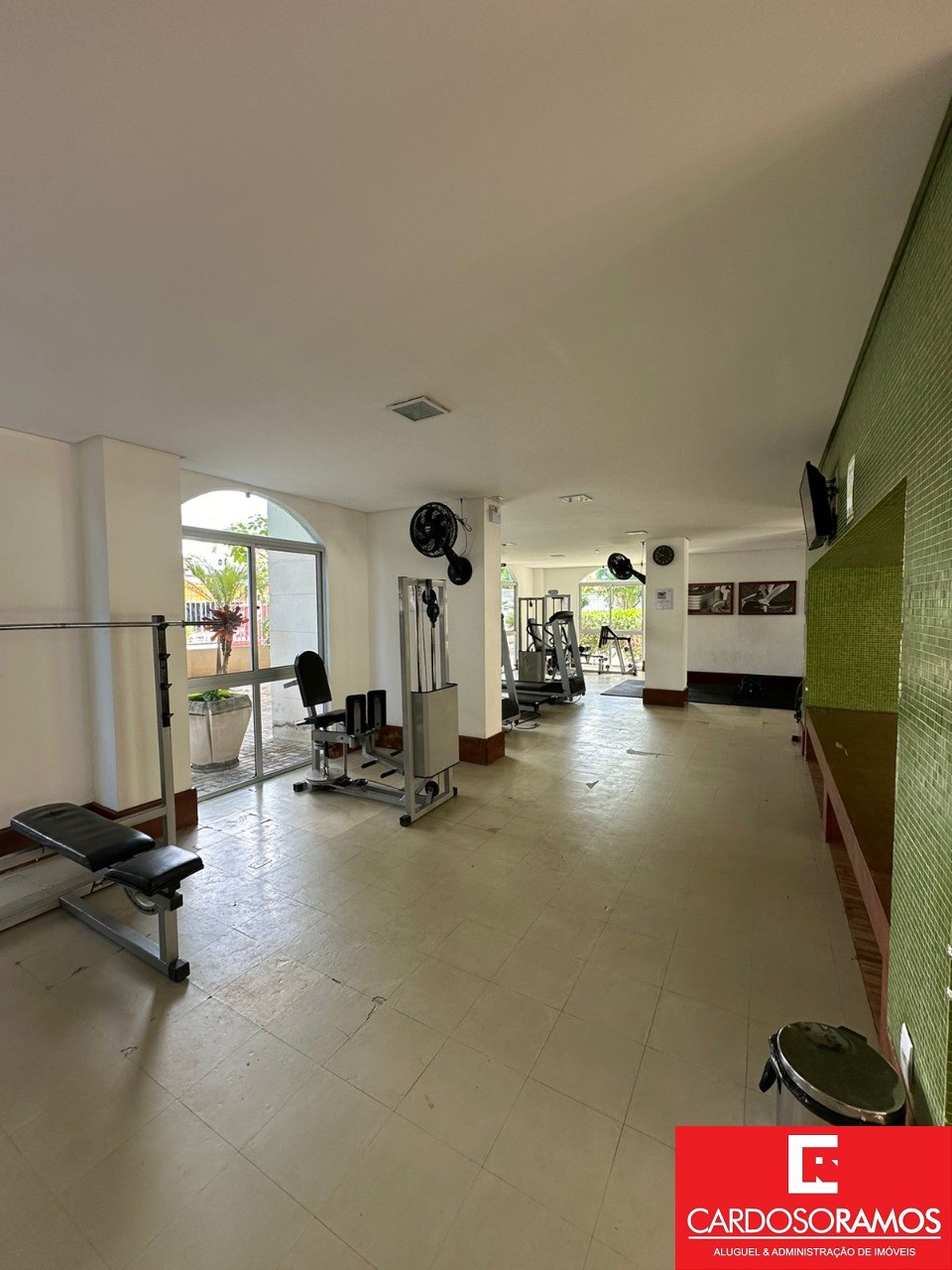 Apartamento - Buraquinho