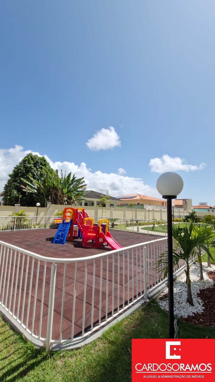 Apartamento - Buraquinho