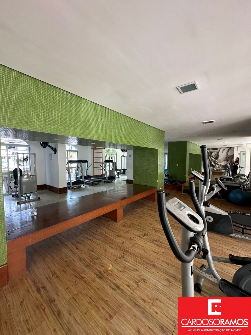 Apartamento - Buraquinho